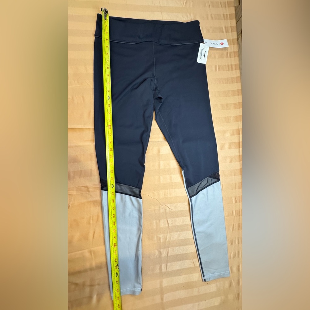 NWT-Alala white and Gray Leggings - Picture 3 of 7